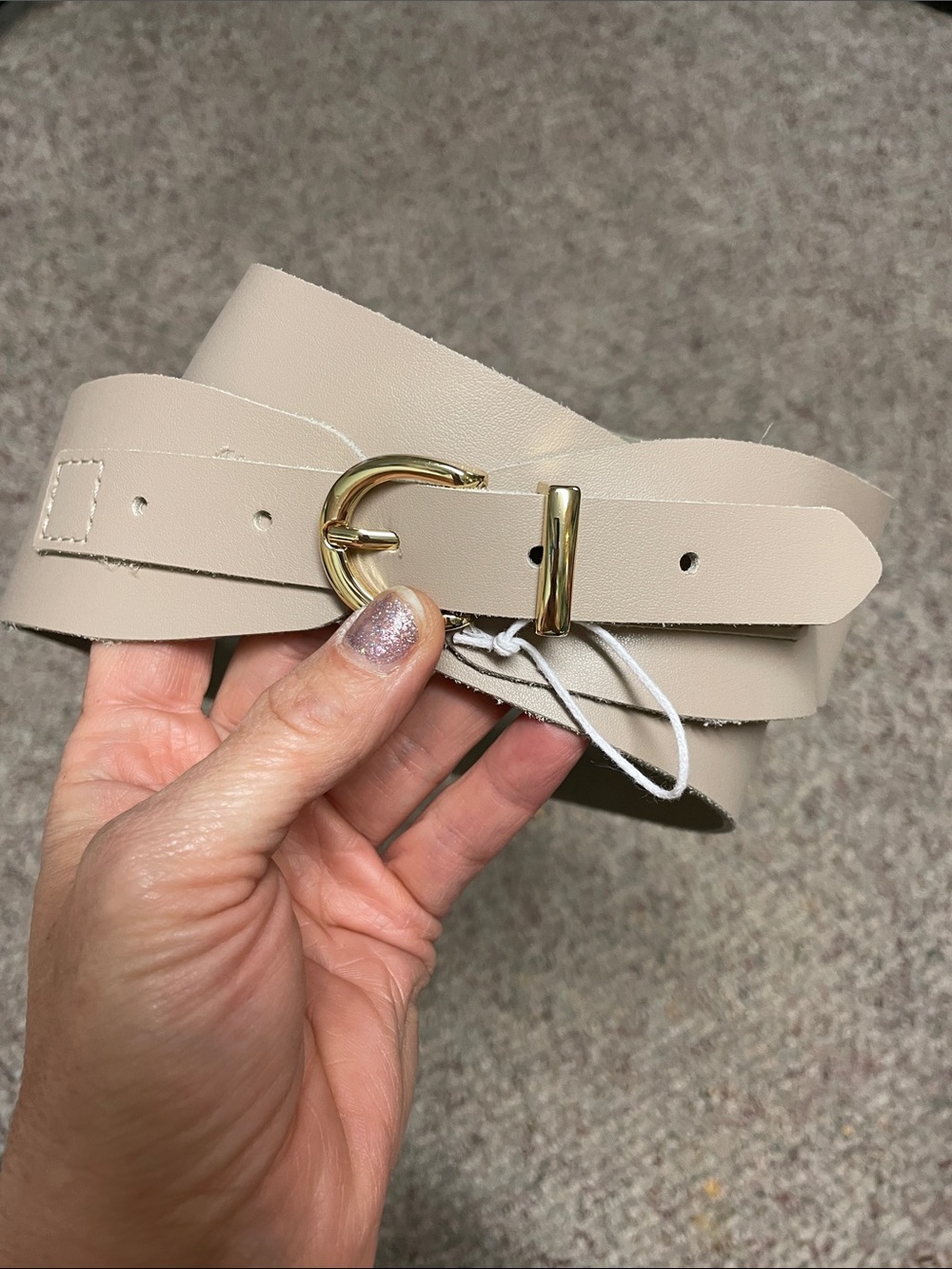 Classic Cream Leather Belt with Gold Buckle- new
